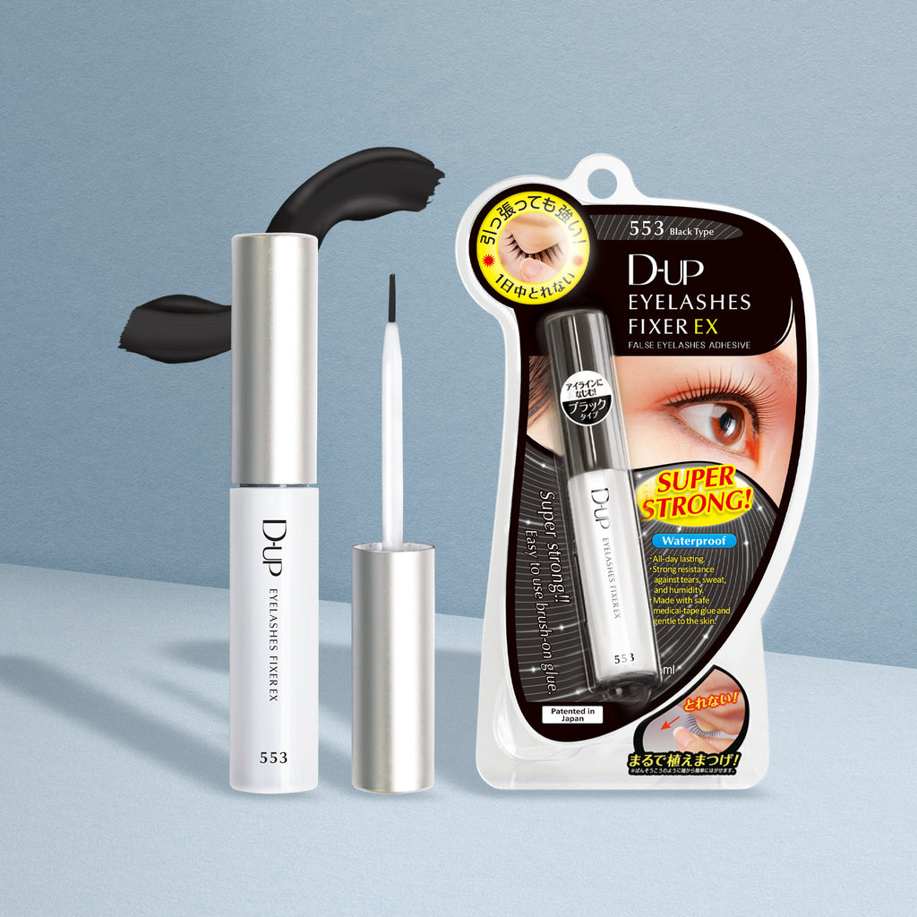 Eyelash product with packaging on a light blue background